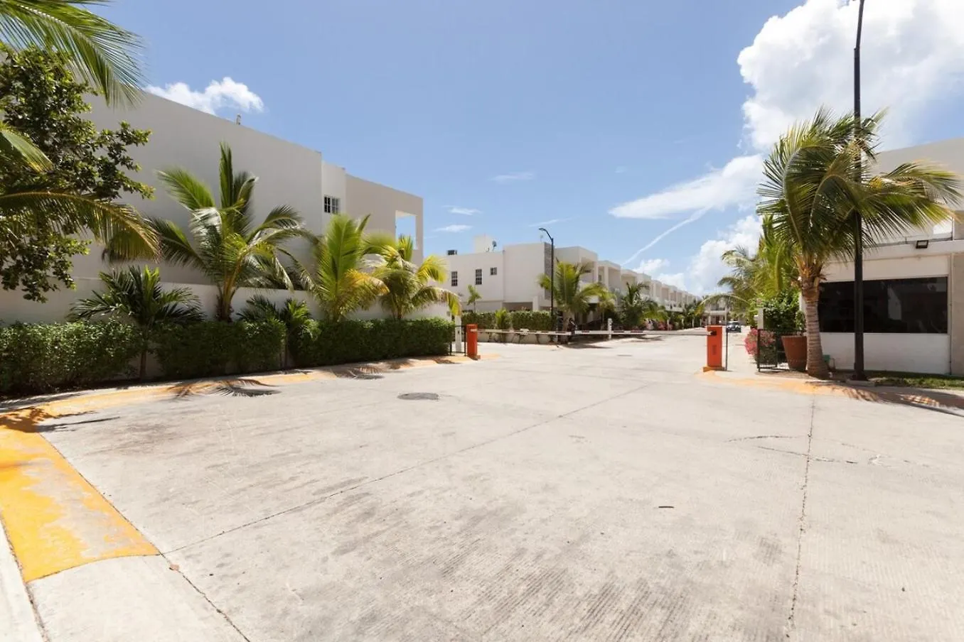 Omg! Casacaribe10Minbeachwifi 100Mb3Poolsgym Playa del Carmen Holiday home