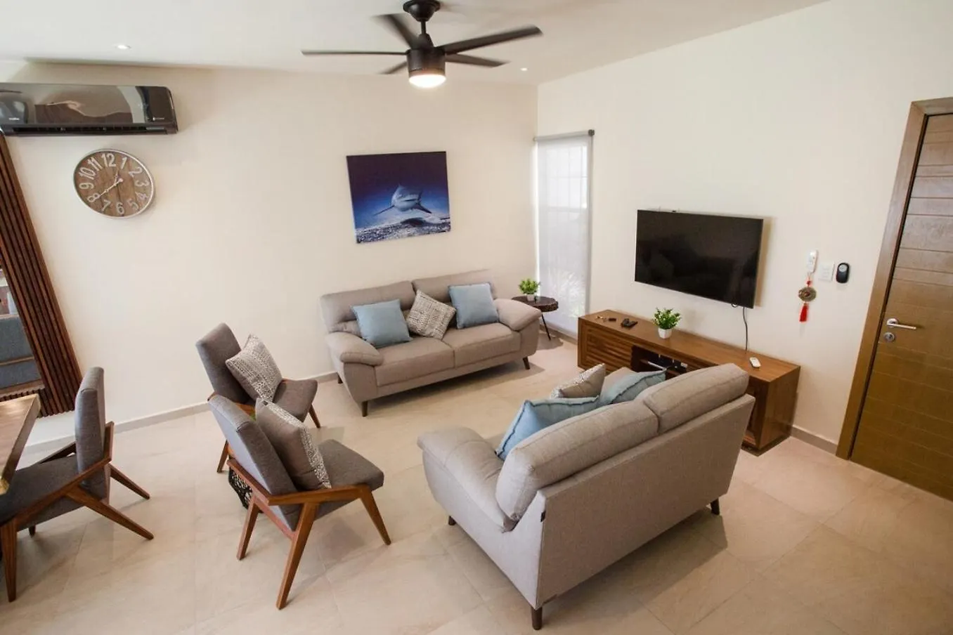 Holiday home Omg! Casacaribe10Minbeachwifi 100Mb3Poolsgym Playa del Carmen Mexico