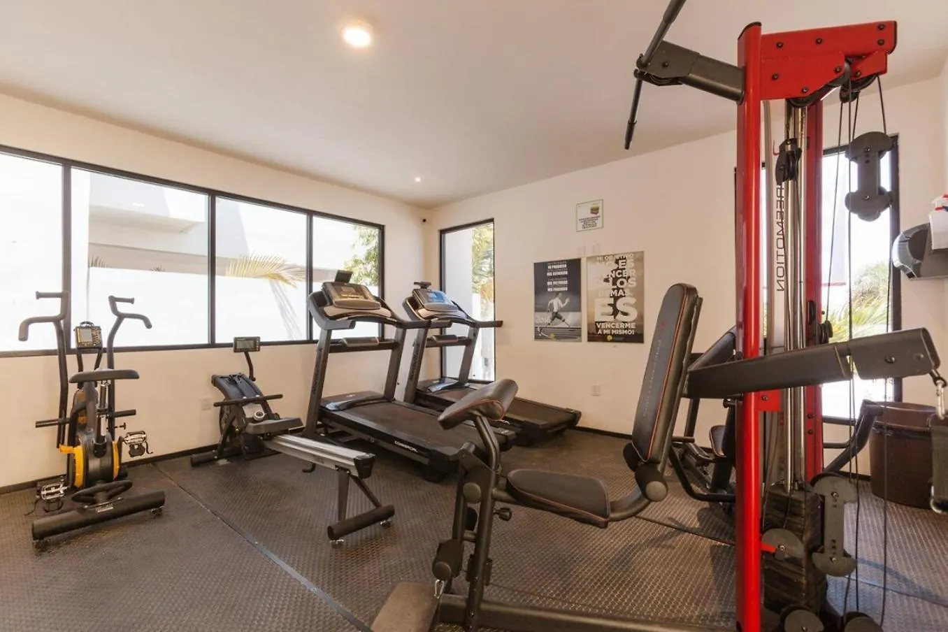 Holiday home Omg! Casacaribe10Minbeachwifi 100Mb3Poolsgym Playa del Carmen